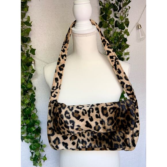 Y2K Cheetah Print Fuzzy Shoulder Purse - Picture 1 of 12